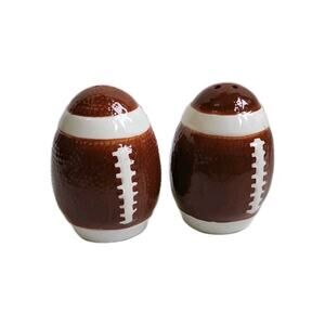 Game Day Football Season Super Bowl Party Ceramic Salt & Pepper Shakers Set NEW